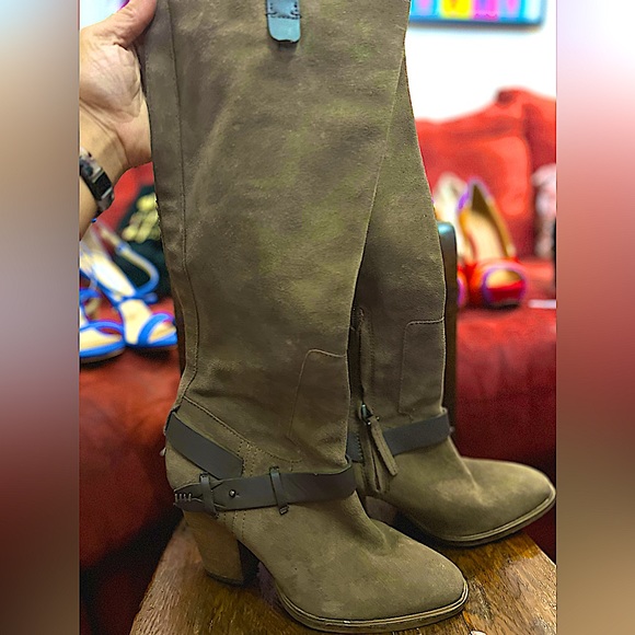 Dolce Vita Tan Dark Taupe Hawthorne Suede Boot - Picture 2 of 11